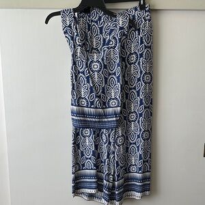 Blue and White Patterned set